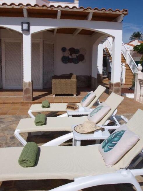 Villa Valerie Costa De Antigua Exterior photo